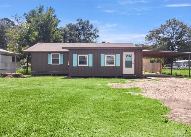 Property at 615 W Burton Street Street, Sulphur, LA 70663, 3 beds, 1 bath