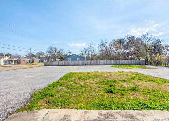 Property at 806 Alamo Street Street, Lake Charles, LA 70601