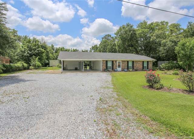 Property at 2493 Alma Drive Drive, Lake Charles, LA 70607, 3 beds, 1.5 baths