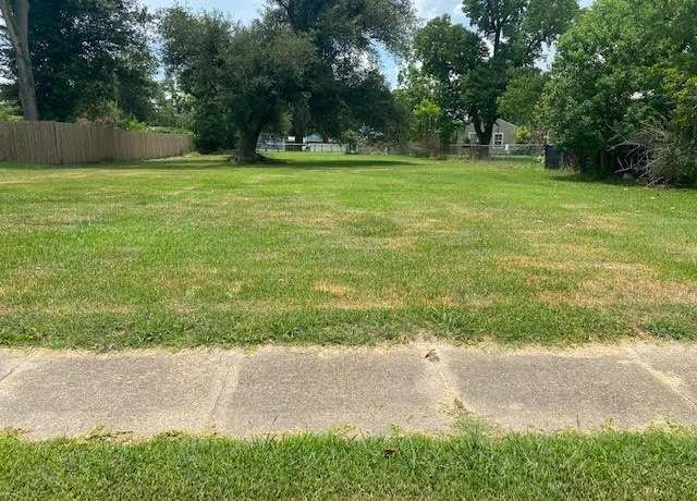Property at 3024 Louisiana Avenue Avenue, Lake Charles, LA 70601