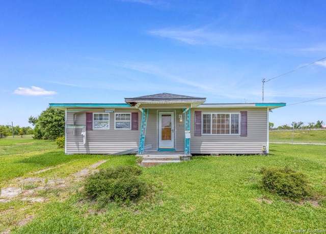 Property at 213 Jake Street Street, Lake Charles, LA 70601, 3 beds, 1 bath