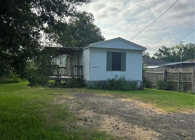 Property at 606 N Stanford Street Street, Sulphur, LA 70663, 2 beds, 2 baths