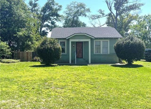 Property at 657 Invader Street Street, Sulphur, LA 70663, 2 beds, 1.5 baths