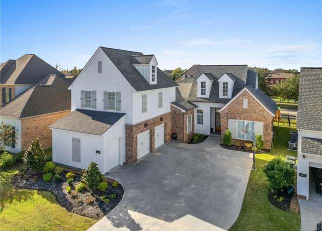 Property at 6448 White Oleander Circle Circle W, Lake Charles, LA 70605, 4 beds, 3 baths