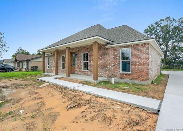 Property at 313 Vanessa Avenue Avenue, Lake Charles, LA 70605, 3 beds, 2 baths