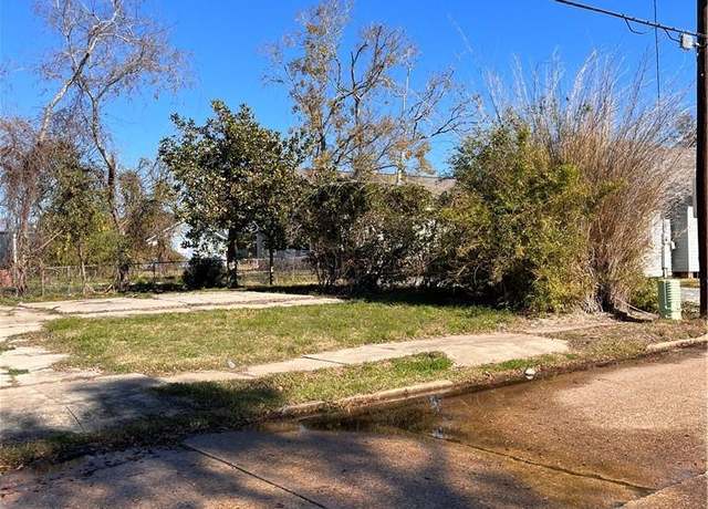 Property at 817 Pine Street Street, Lake Charles, LA 70601