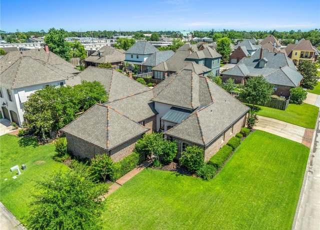Property at 929 Carondelet Drive Drive, Lake Charles, LA 70605, 3 beds, 2.5 baths