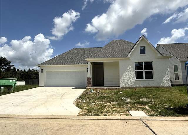 Property at 2324 Camelia Nicole Drive Drive, Lake Charles, LA 70605, 3 beds, 2 baths