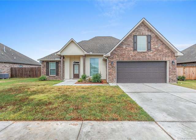 Property at 3257 Flatwood Drive Drive, Lake Charles, LA 70607, 3 beds, 2 baths