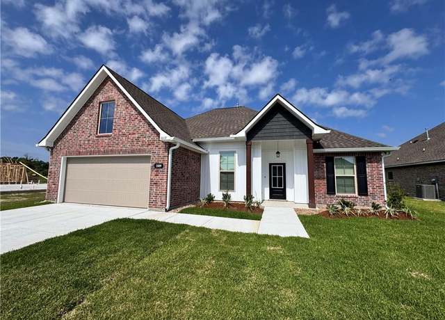 Property at 1809 Bowen Road Road, Lake Charles, LA 70611, 3 beds, 2 baths