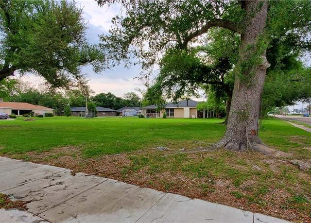 Property at 0 E Prien Lake Road Road, Lake Charles, LA 70601