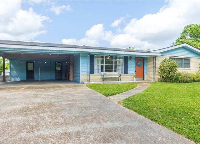 Property at 1078 Green Road Road, Lake Charles, LA 70611, 4 beds, 2 baths