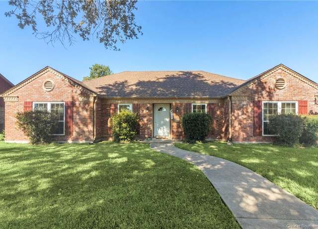 Property at 1923 23rd Street Street, Lake Charles, LA 70601, 3 beds, 2 baths
