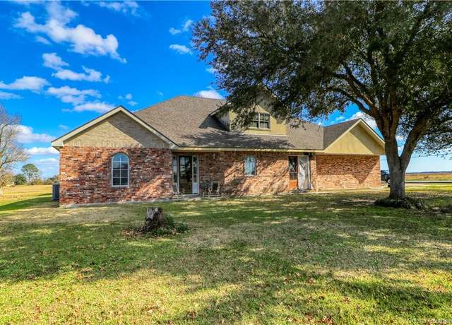 Property at 6671 Laredo Street Street, Lake Charles, LA 70607, 5 beds, 4 baths