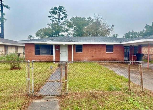 Property at 1839 N Prater Street Street, Lake Charles, LA 70601, 4 beds, 2 baths