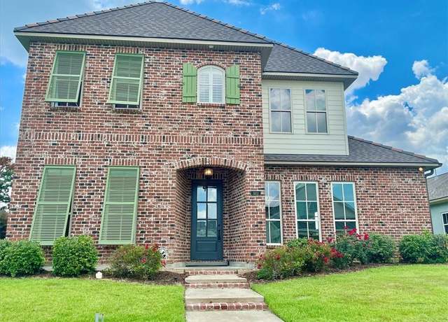 Property at 5822 Lakeview Lane Lane, Lake Charles, LA 70605, 4 beds, 3.5 baths