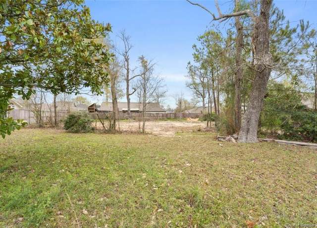 Property at 5005 W St Charles Avenue Avenue, Lake Charles, LA 70605