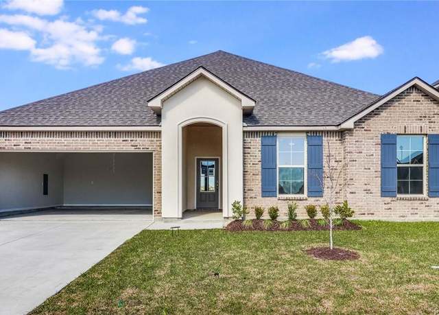 Property at 4665 E Ridge Road Road, Lake Charles, LA 70607, 4 beds, 2 baths