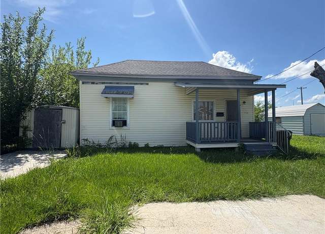 Property at 112 S Franklin Street Street, Lake Charles, LA 70601, 3 beds, 1 bath