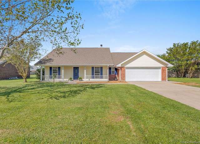 Property at 5714 Barrett Lane Lane, Lake Charles, LA 70605, 3 beds, 2 baths
