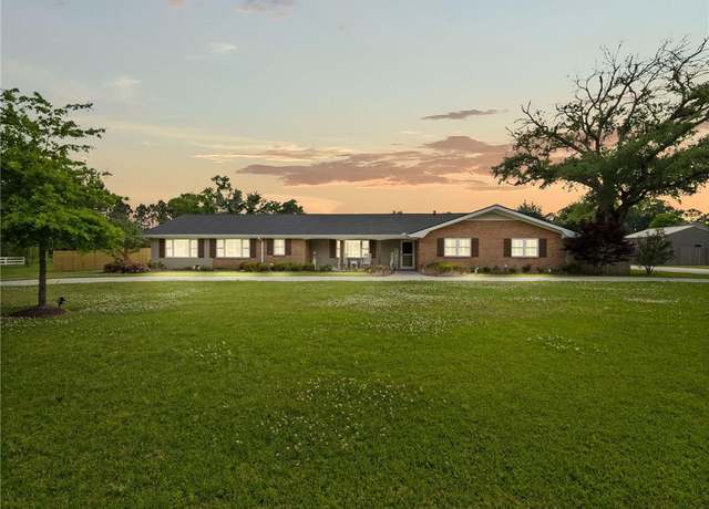Property at 1801 Blankenship Drive Drive, Deridder, LA 70634, 5 beds, 3 baths