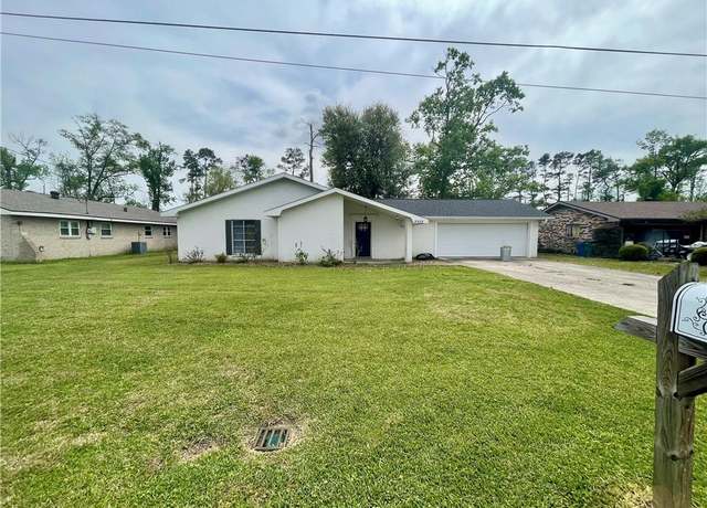 Property at 2922 Weil Drive Drive, Sulphur, LA 70663, 4 beds, 2 baths