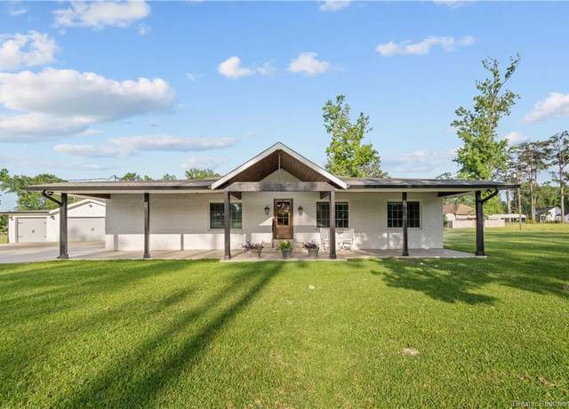 Property at 104 Camelia Avenue Avenue, Dequincy, LA 70633, 5 beds, 3 baths