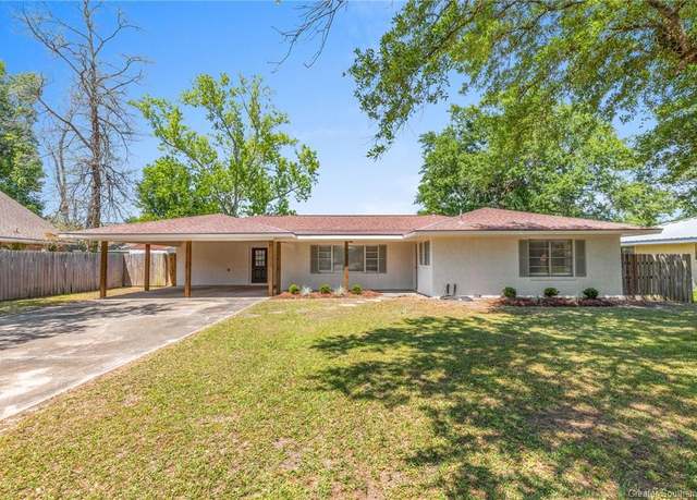 Property at 1912 Elizabeth Street Street, Westlake, LA 70669, 3 beds, 2 baths
