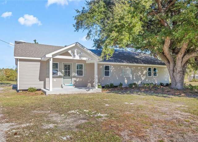 Property at 1182 Waynewood Drive Drive, Lake Charles, LA 70611, 5 beds, 2.5 baths