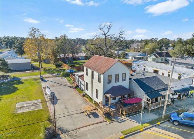 Property at 209 Arthur Avenue Avenue, Lake Arthur, LA 70549, 2 beds, 1.5 baths
