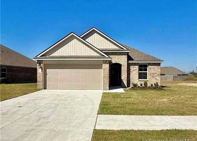 Property at 801 Gold Finch Way Way, Lake Charles, LA 70611, 3 beds, 2 baths