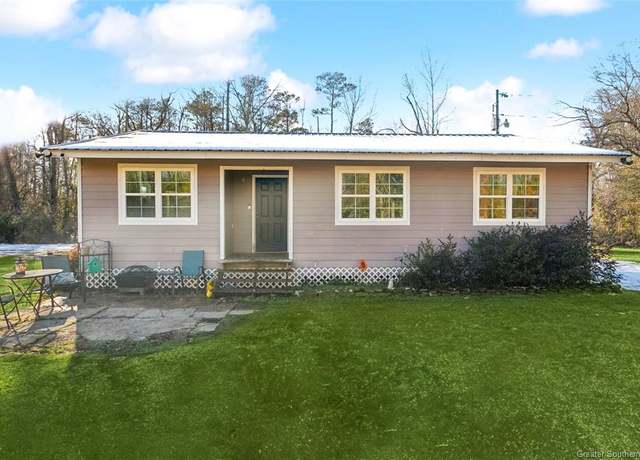 Property at 27793 W 22 Highway Highway, Springfield, LA 70462, 3 beds, 1 bath