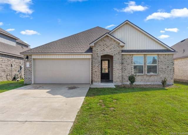 Property at 4042 Starling Place Place, Jennings, LA 70546, 4 beds, 2 baths