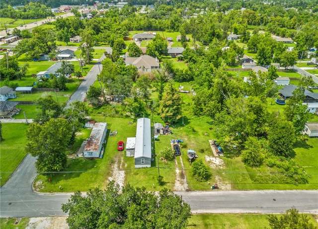 Property at 818 Live Oak Street Street, Westlake, LA 70669