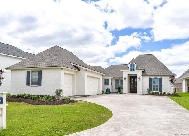 Property at 4111 Oleander Drive Drive, Lake Charles, LA 70605, 4 beds, 3 baths