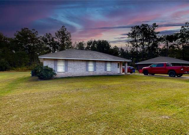 Property at 1112 Pinder Lane Lane, Dequincy, LA 70633, 3 beds, 2 baths