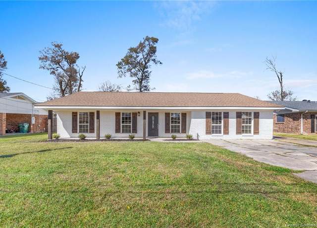 Property at 2309 Acadienne Drive Drive, Sulphur, LA 70663, 4 beds, 2 baths