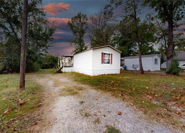 Property at 313 N Frazier Street Street, Dequincy, LA 70633, 3 beds, 2 baths