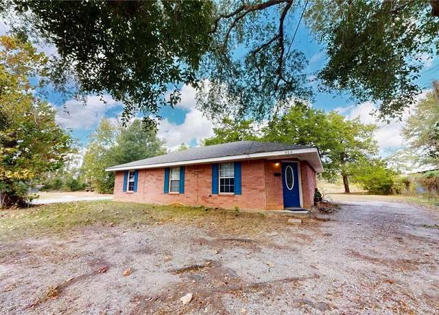 Property at 406 W Velmer Street Street, Dequincy, LA 70633, 3 beds, 2 baths