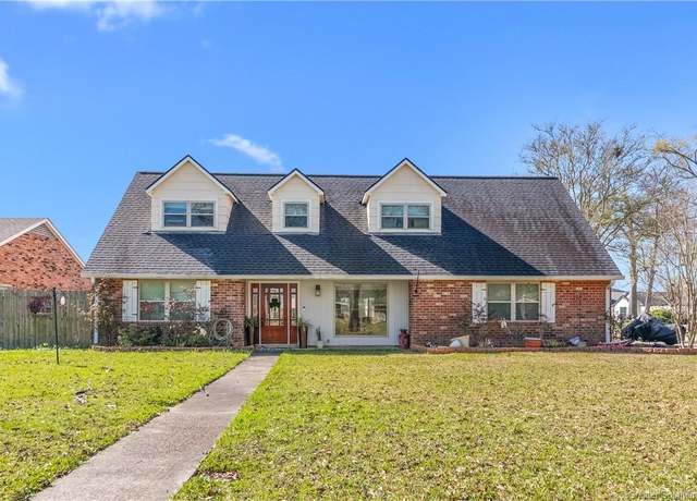 Property at 1521 N Chateau Circle Circle, Lake Charles, LA 70605, 4 beds, 3 baths