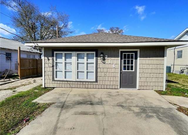Property at 216 Brundrette Street Street, Lake Charles, LA 70605, 4 beds, 2 baths