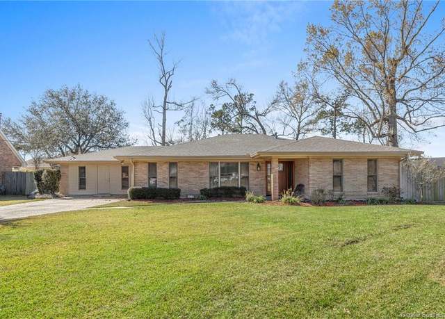 Property at 1619 S Whispering Woods Drive Drive, Lake Charles, LA 70605, 3 beds, 2 baths