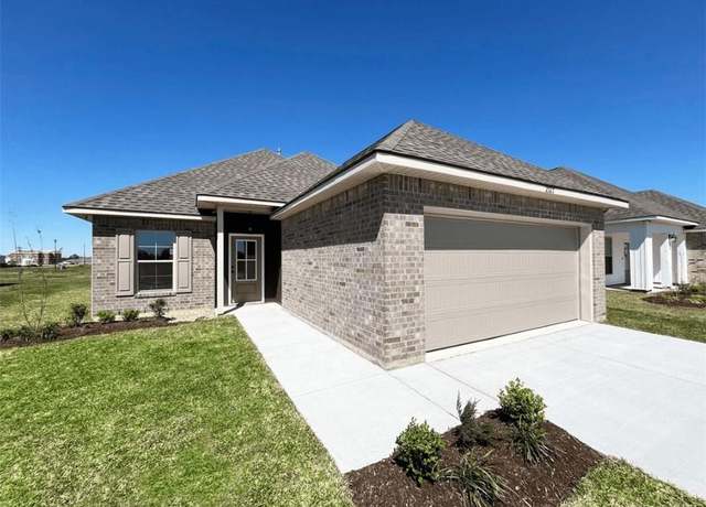 Property at 2327 Langham Court Court, Lake Charles, LA 70607, 3 beds, 2 baths