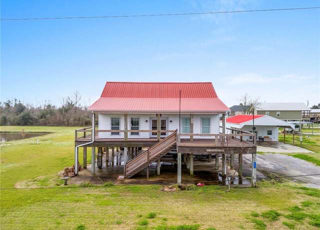 Property at 331 Hebert Camp Road Road, Lake Charles, LA 70607, 2 beds, 2 baths