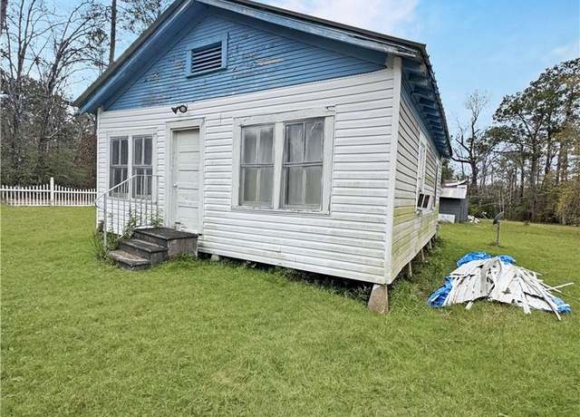 Property at 340 Adrian Guidry Road Road, Longville, LA 70652, 1 bed, 1 bath