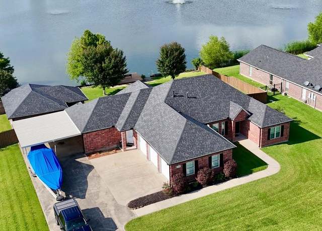 Property at 2536 S Savannah Lane Lane, Lake Charles, LA 70605, 4 beds, 4.5 baths