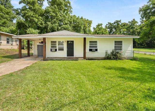 Property at 1314 Oak Drive Drive, Leesville, LA 71446, 3 beds, 1.5 baths