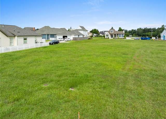 Property at 2022 Saint Joseph Avenue Avenue, Lake Charles, LA 70601