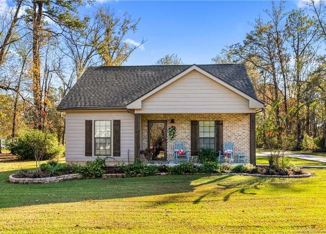 Property at 445 Orange Street Street, Dequincy, LA 70633, 3 beds, 2 baths