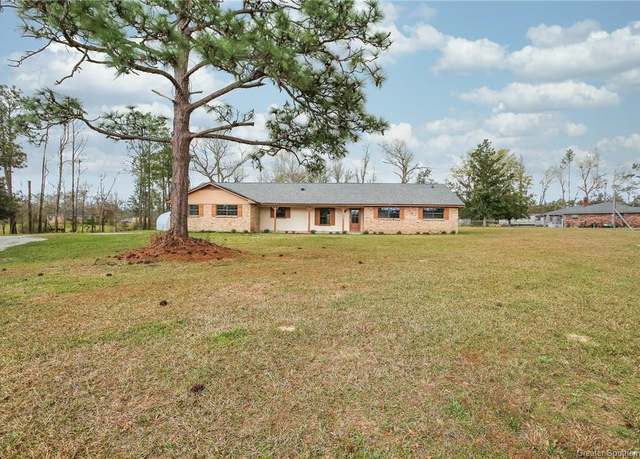 Property at 3412 Cayton Road Road, Westlake, LA 70669, 5 beds, 2 baths